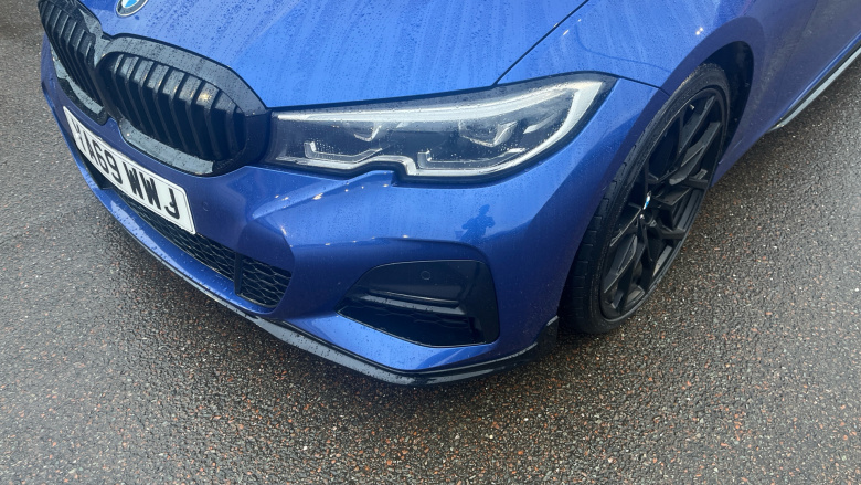 BMW 3 Series 330d xDrive M Sport 4dr Step Auto Diesel Saloon